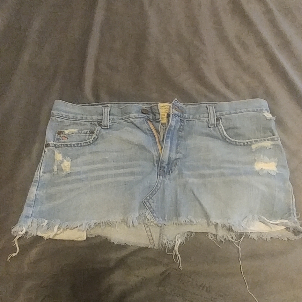 Abercrombie and Fitch short skirt